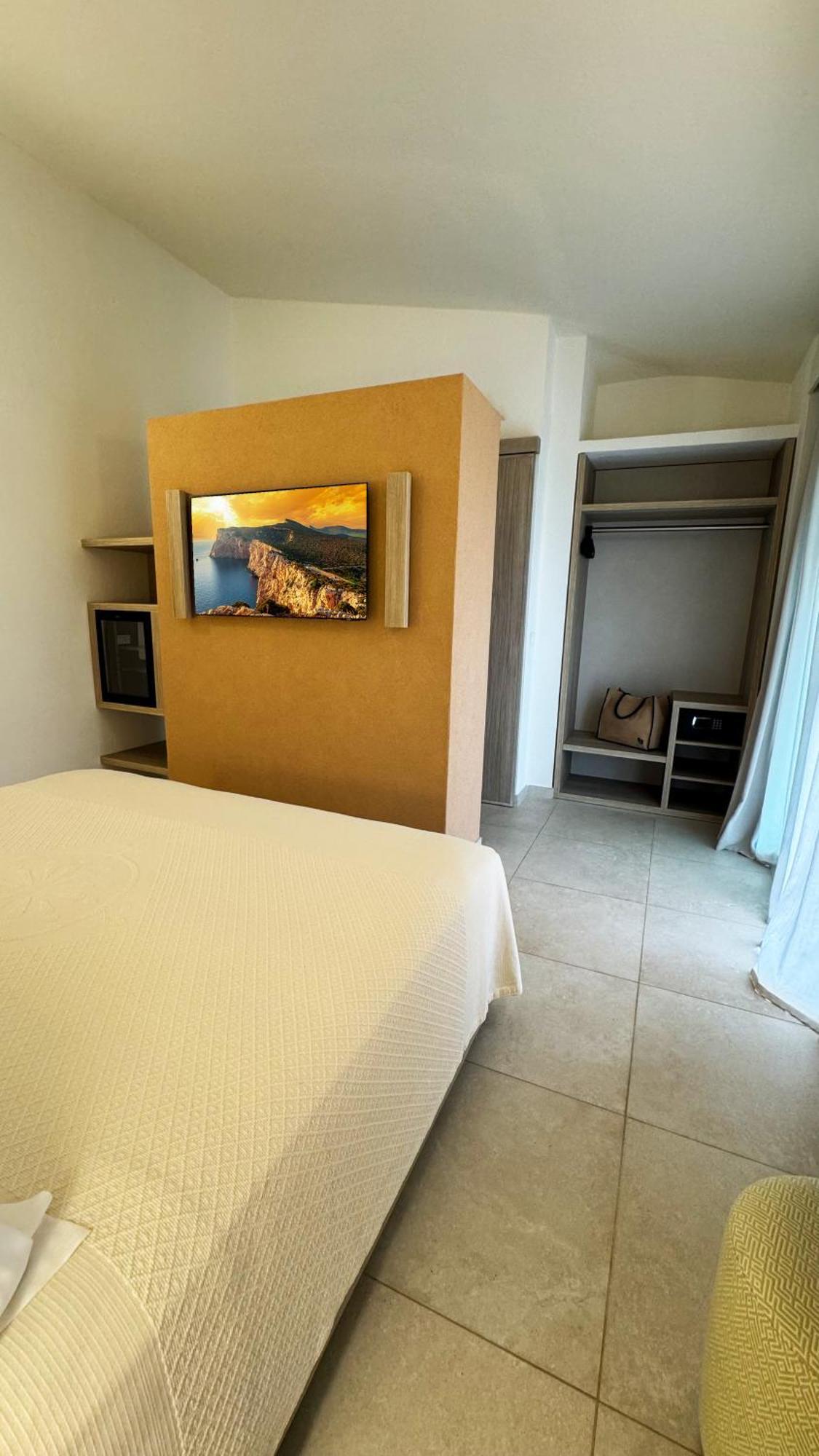 Sant'Elmo Beach Hotel Кастиадас Стая снимка